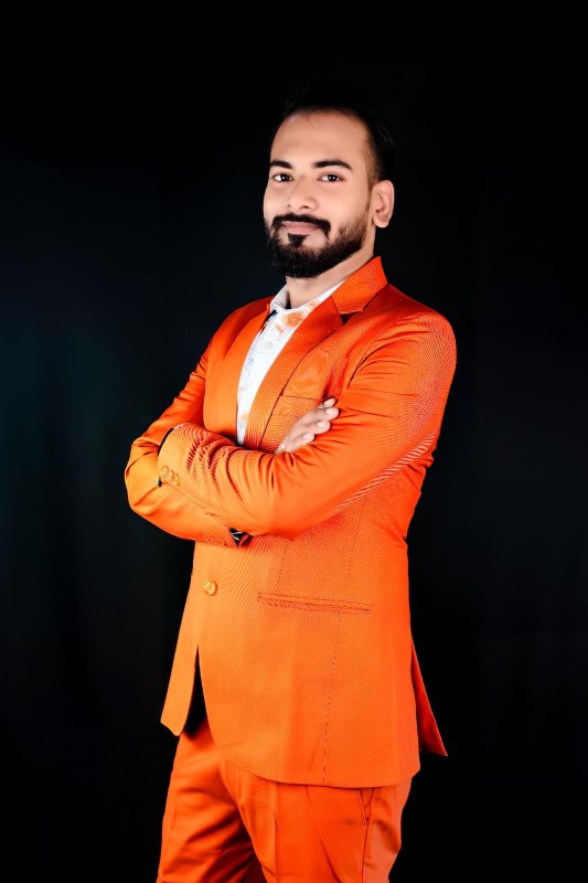 Bharat Studio - Professional Photographer in Ballia