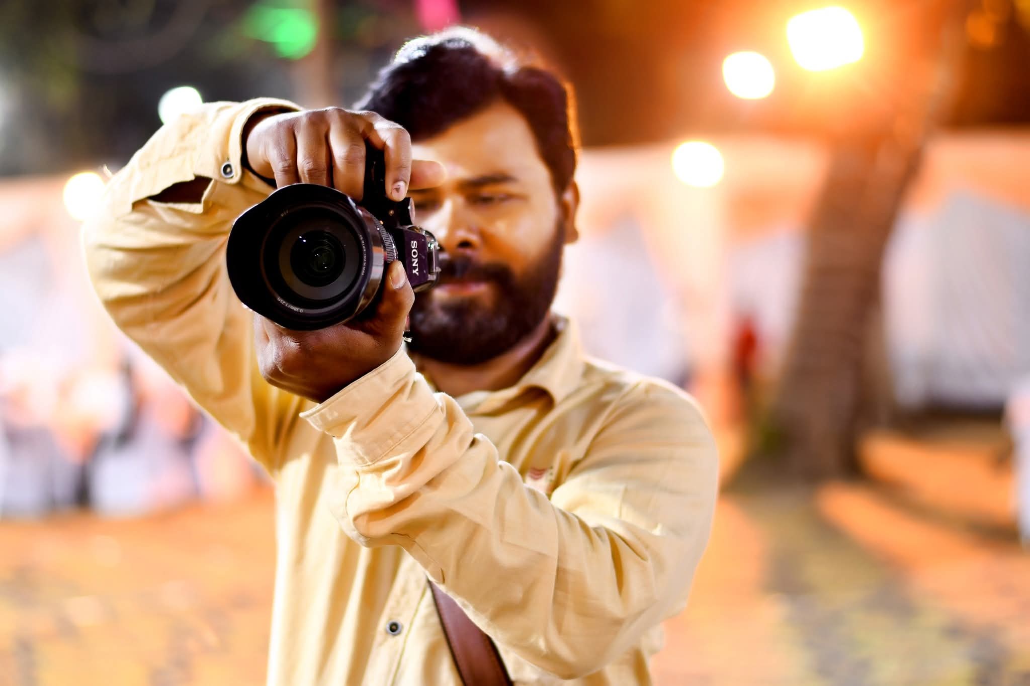 Chhayakarcretive.com - Professional Photographer in Varanasi