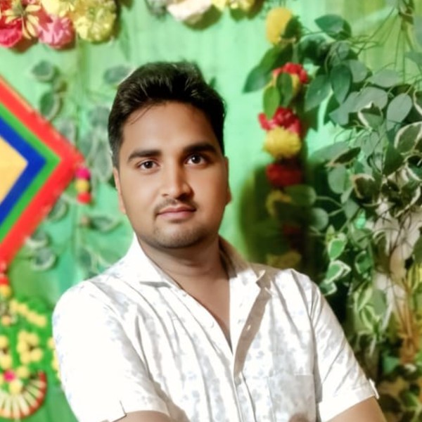 VIKAS STUDIO & PRINTING PRESS - Professional Photographer in Kanpur