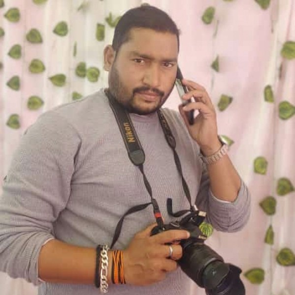 Kailash studio - Professional Photographer in Mirzapur
