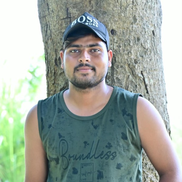 Akhil photo studio  - Professional Photographer in Kheri