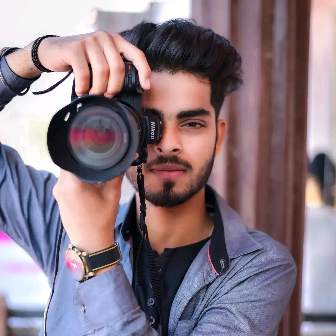 Aryan Photography - Professional Photographer in Varanasi