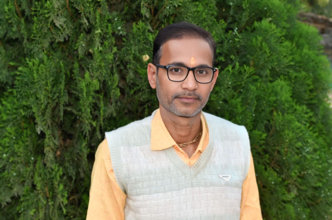 Awaaz Video - Professional Photographer in Ballia