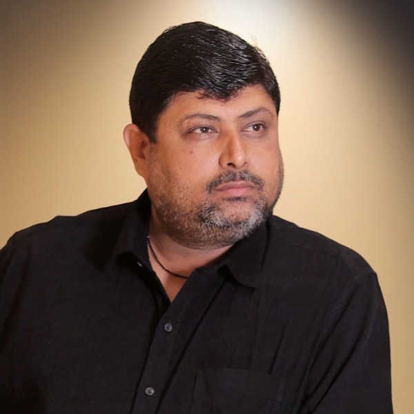 Dinesh Photos - Professional Photographer in Kanpur Nagar