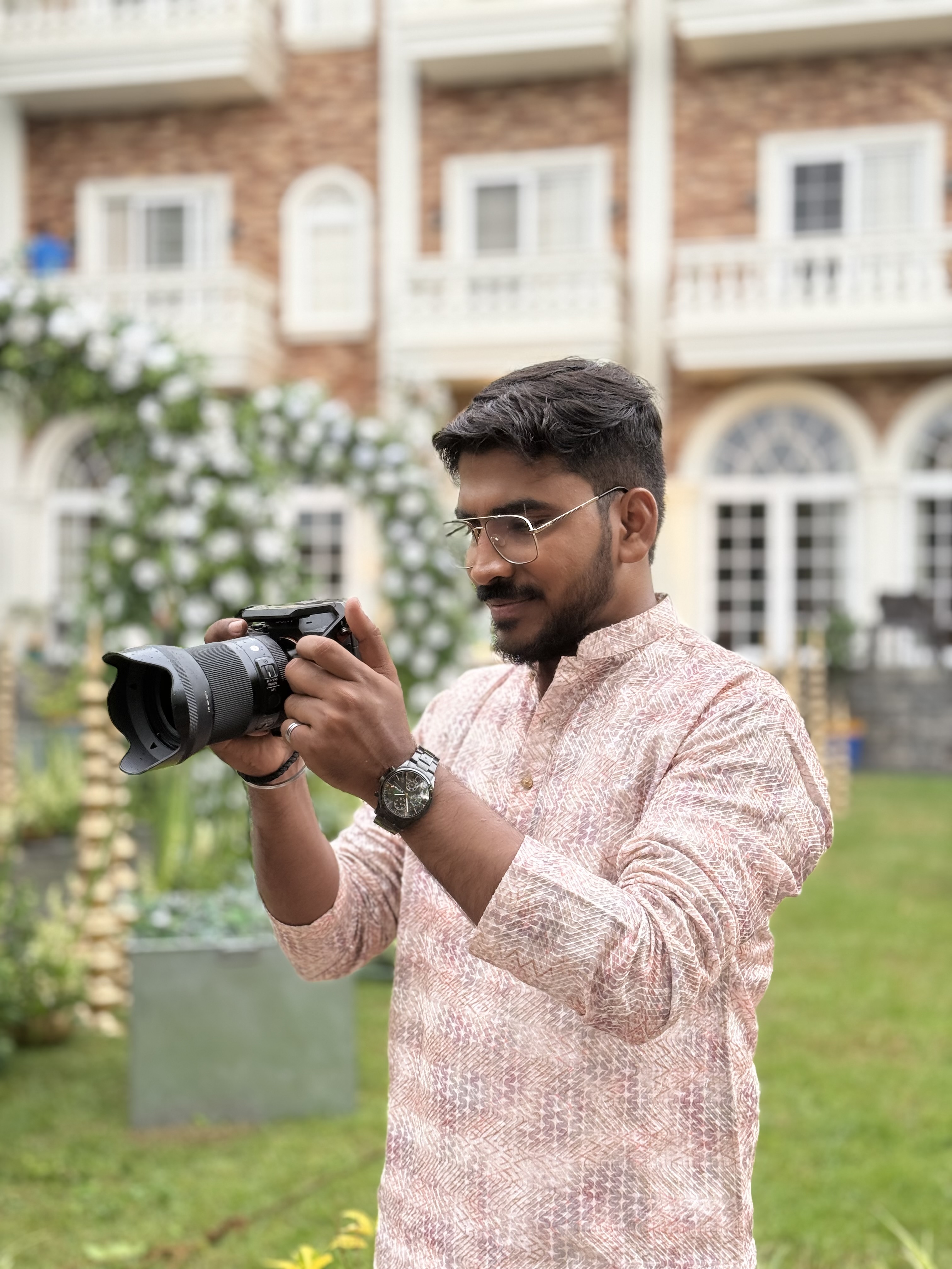 FOCUSQUARE PHOTOGRAPHY - Professional Photographer in Varanasi