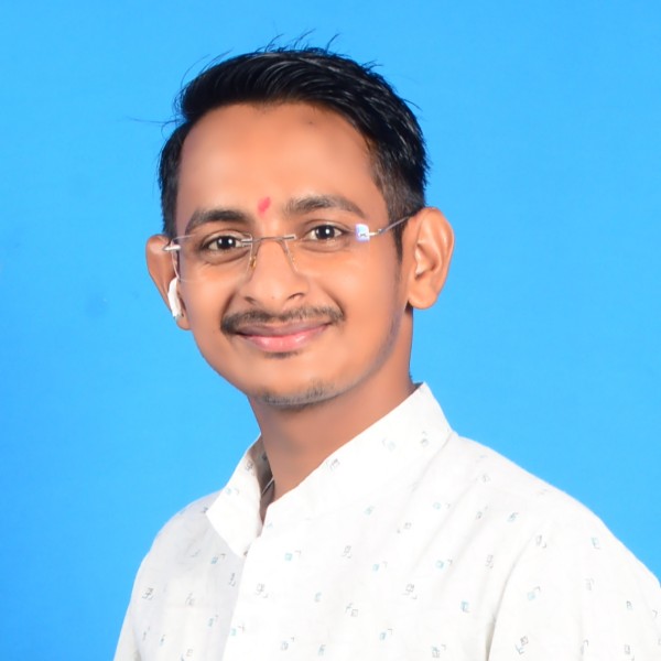 Kartik studio  - Professional Photographer in Bhadohi