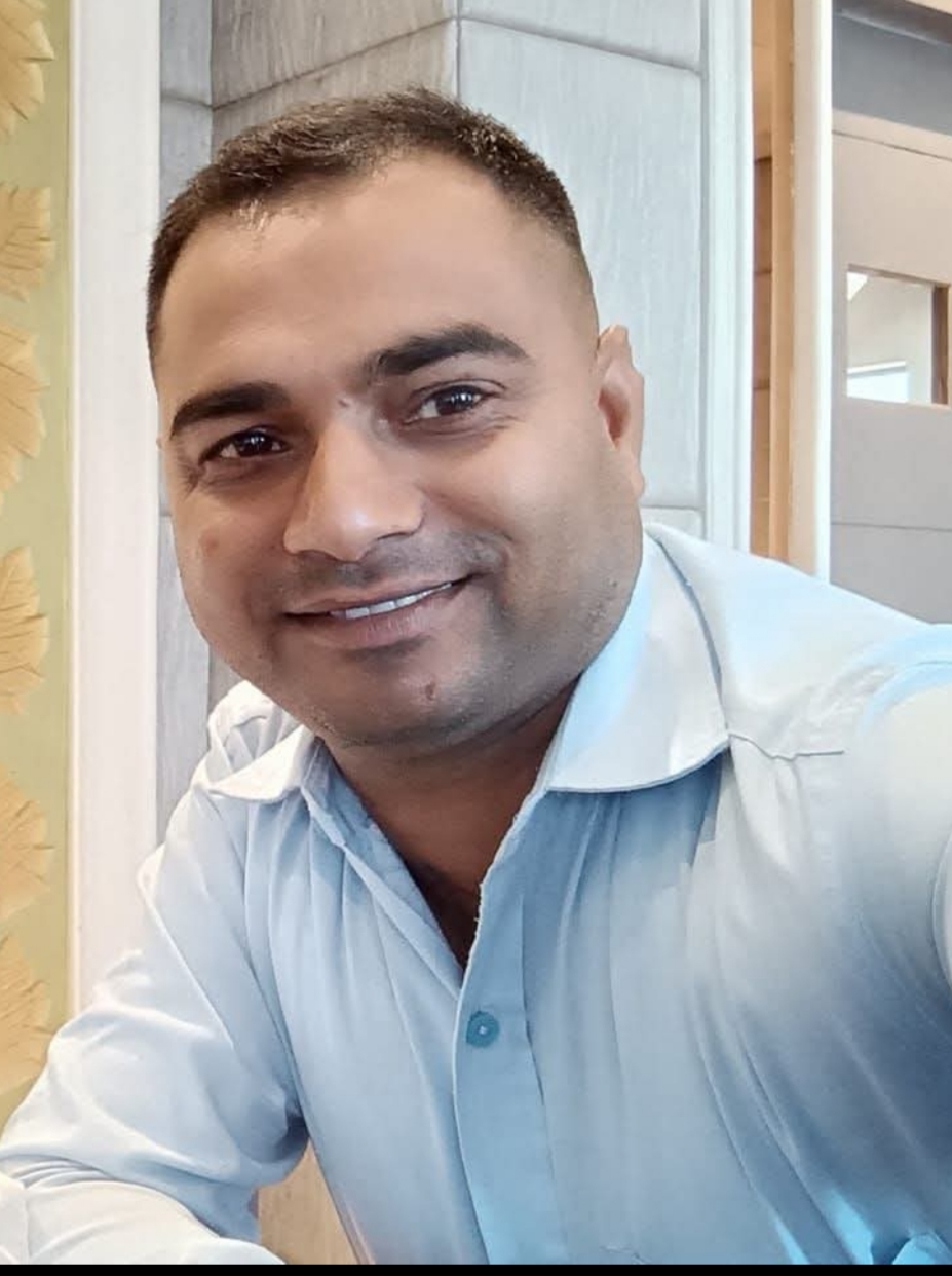 Creative Albums - Professional Photographer in Korba