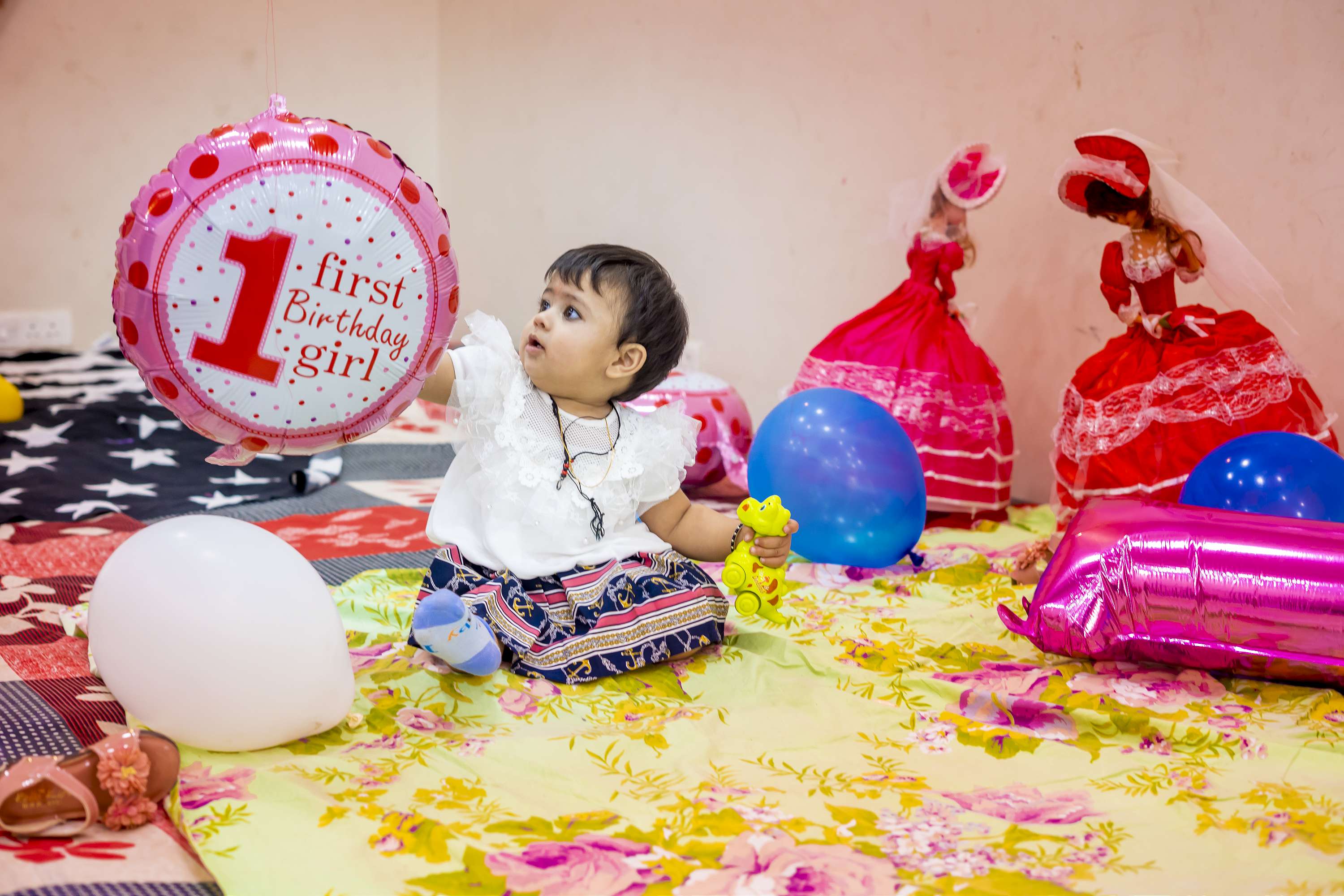 Pre Birthday shoot by Chhaayakar Photography Services in Varanasi
