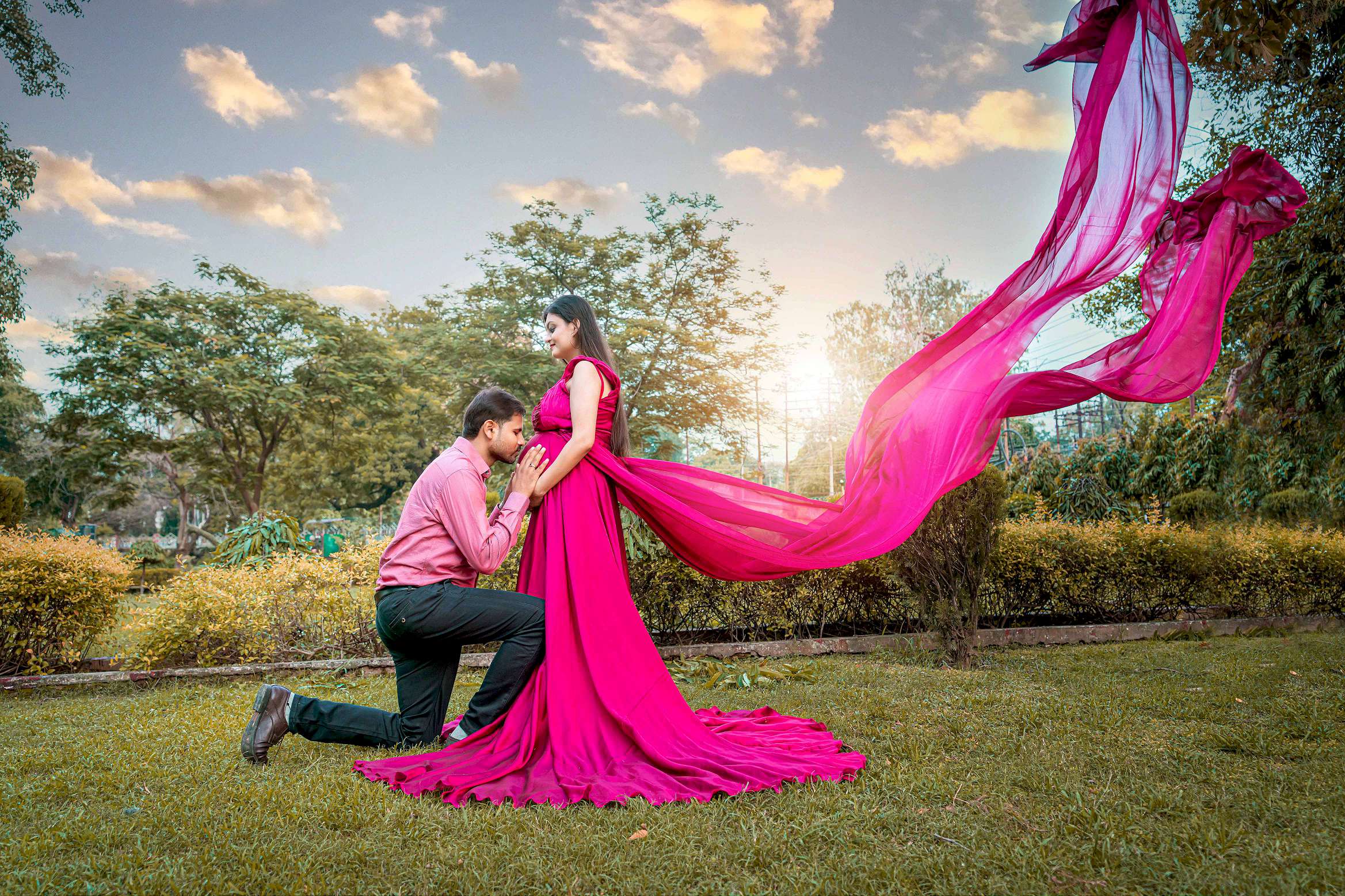 Maternity shoot - Portfolio by Chhaayakar Photography Services in Varanasi