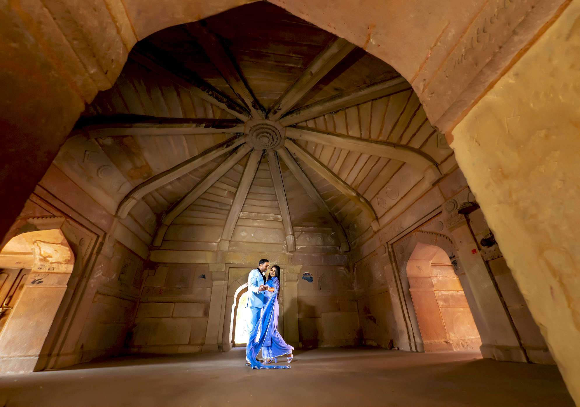 💖 Pre-Wedding Shoot by Chhaayakar 💖 - Portfolio by Chhaayakar Photography Services in Varanasi